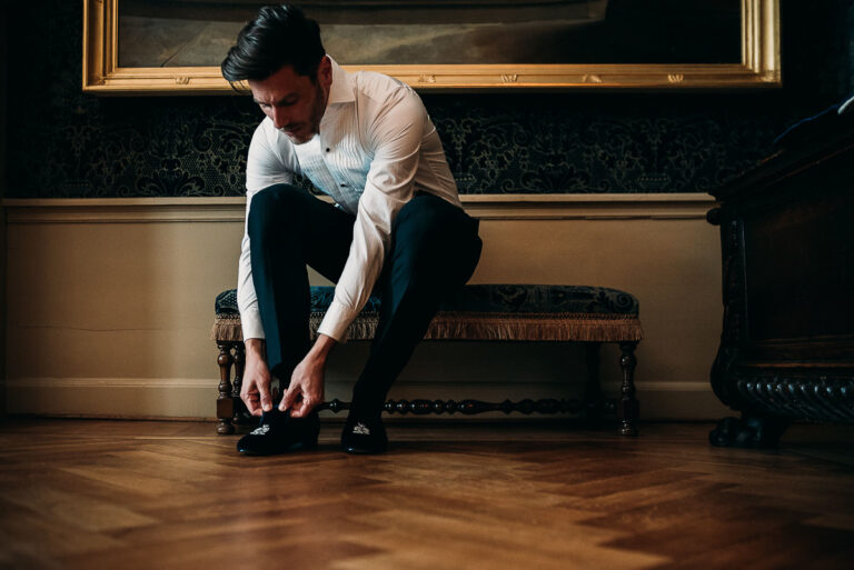 Getting ready smoking wedding